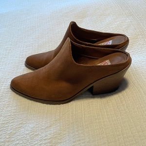 Blondo western mules size 7.5